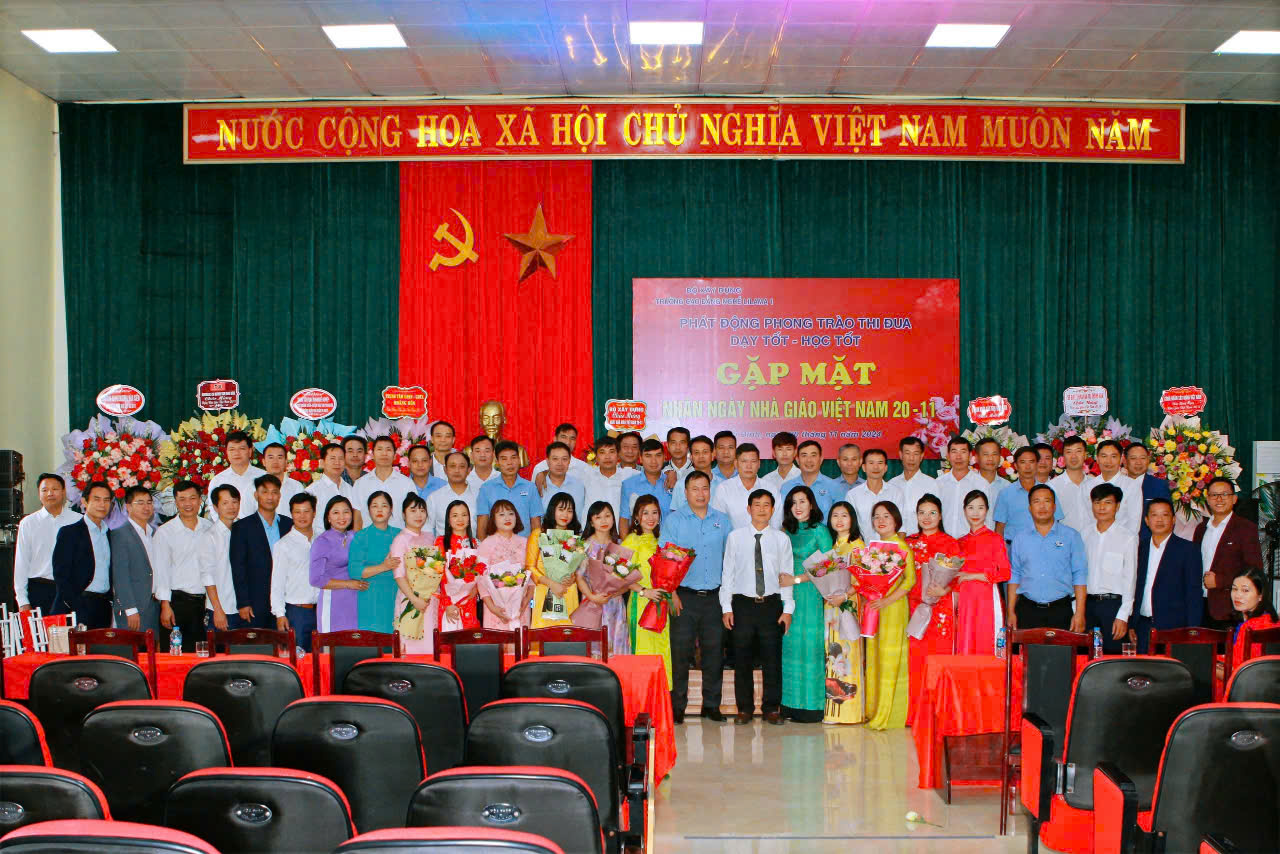 Phát động phong trào thi đưa dạy tốt - học tốt và chương trình gặp mặt nhân ngày nhà giáo việt nam 20-11